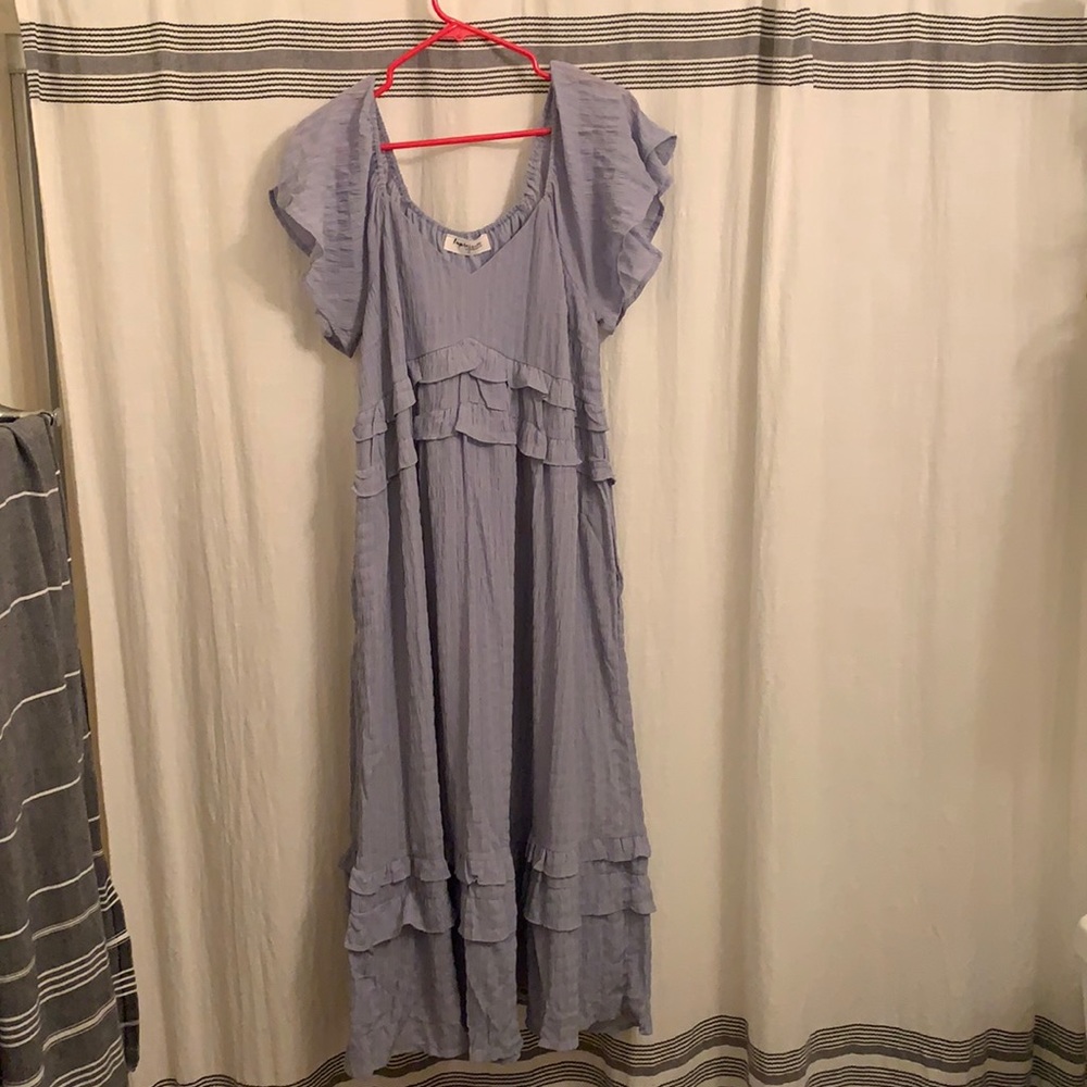 Flowy dress